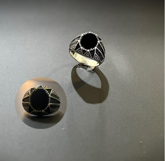 Picture of Black Aqeeq Stone Ring